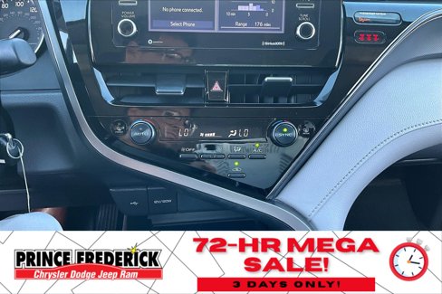 Used 2024 Toyota Camry LE image 25