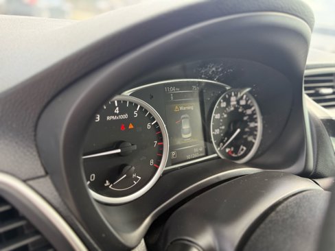 Used 2018 Nissan Sentra SV image 15