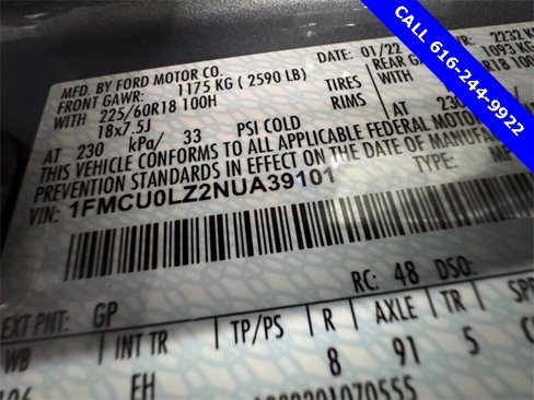 Used 2022 Ford Escape Titanium image 25