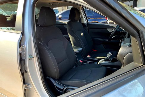 Certified 2021 Kia Forte LXS image 8