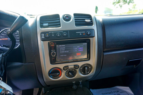 Used 2012 GMC Canyon SLE image 15