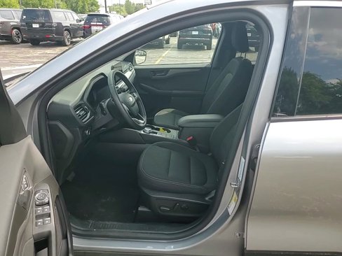 Used 2024 Ford Escape Active image 11