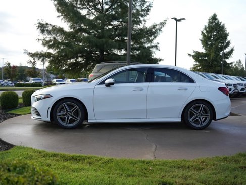 Certified 2022 Mercedes-Benz A 220 4MATIC image 4