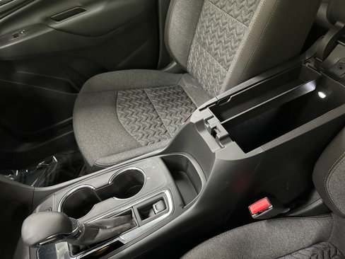Certified 2024 Chevrolet Equinox LT image 31
