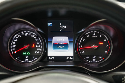 Used 2015 Mercedes-Benz C 300 Sedan image 28