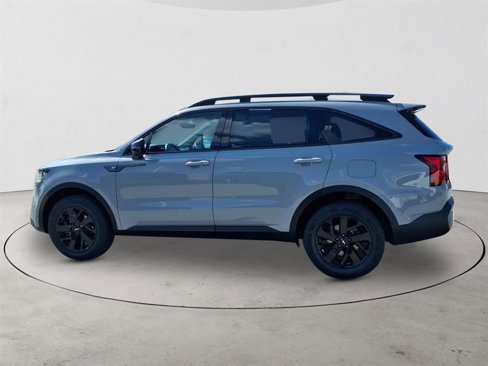 Used 2022 Kia Sorento S image 8