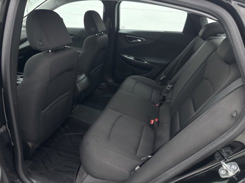 Used 2019 Chevrolet Malibu RS image 27