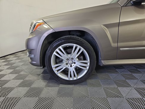 Used 2013 Mercedes-Benz GLK 350 4MATIC image 10
