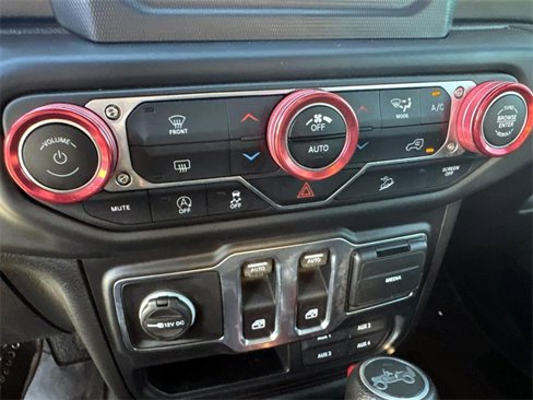 Used 2019 Jeep Wrangler Sport image 21