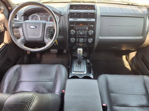 Used 2010 Ford Escape Limited image 10