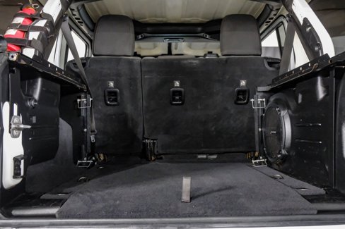 Used 2018 Jeep Wrangler Unlimited Sahara image 53