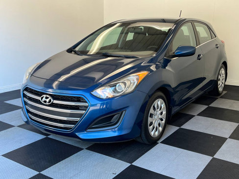 Used 2016 Hyundai Elantra GT image 1
