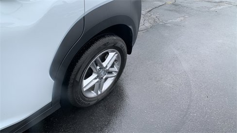 Used 2021 Hyundai Kona SE image 27
