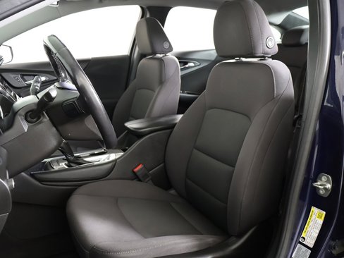 Used 2017 Chevrolet Malibu LT image 26