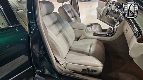 Used 1997 Cadillac Seville STS image 27