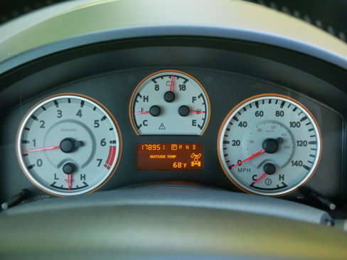 Used 2013 Nissan Titan PRO-4X image 8