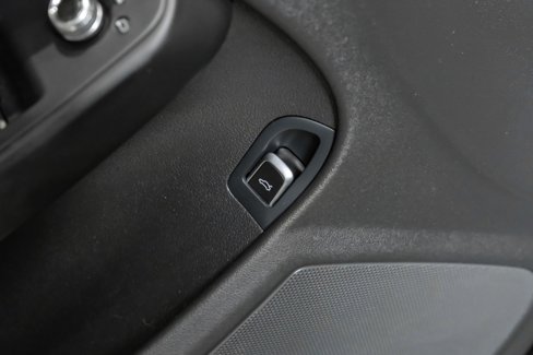 Used 2015 Audi A4 2.0T Premium Plus w/ Premium Plus Package image 38