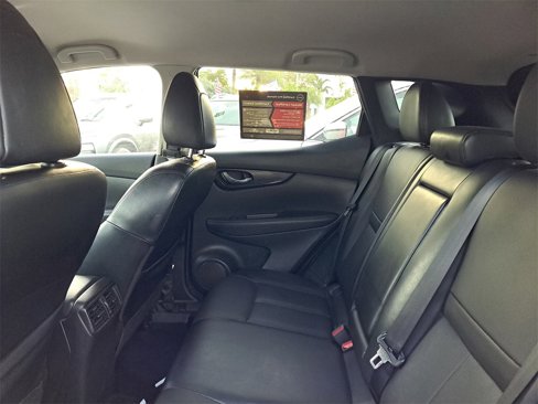Certified 2021 Nissan Rogue Sport SL image 7