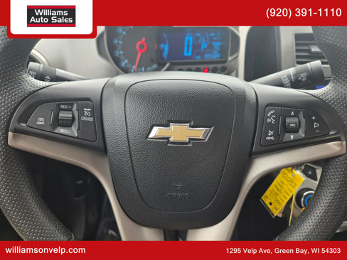 Used 2014 Chevrolet Sonic LT image 19