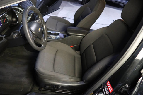 Used 2020 Chevrolet Malibu LT w/ Midnight Edition image 19
