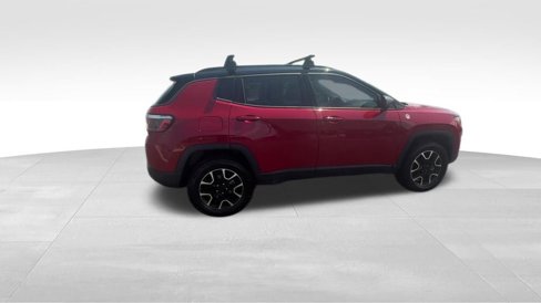 Used 2020 Jeep Compass Trailhawk image 34
