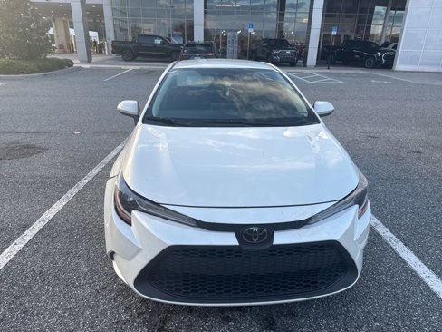 Used 2020 Toyota Corolla LE image 4