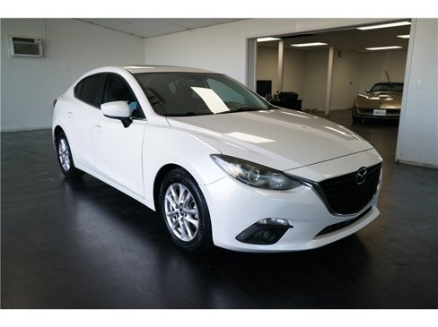 Used 2016 MAZDA MAZDA3 i Touring image 9