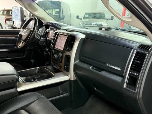 Used 2017 RAM 2500 Laramie w/ Sport Appearance Group image 17