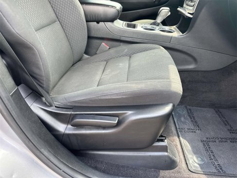 Used 2019 Jeep Grand Cherokee Laredo image 25