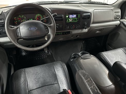 Used 2007 Ford F350 XL image 13