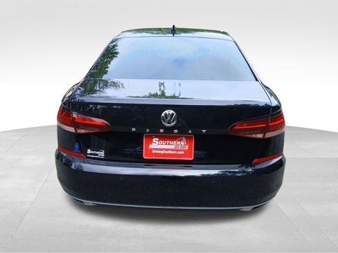 Certified 2020 Volkswagen Passat 2.0T SEL image 4