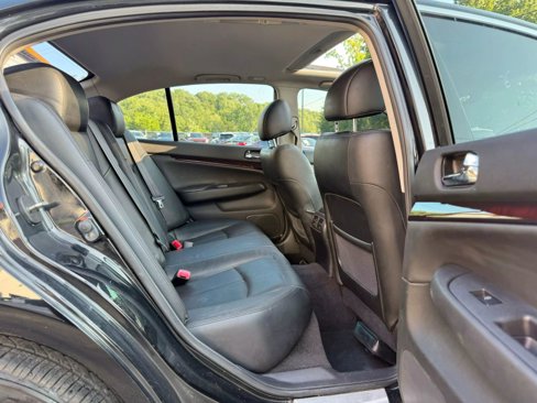 Used 2011 INFINITI G37 x Sedan w/ Premium Pkg image 23