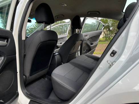 Used 2018 Kia Forte LX w/ LX Popular Package image 10