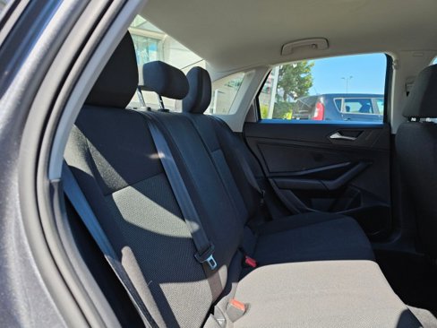 Used 2019 Volkswagen Jetta S w/ Driver Assistance Package image 16
