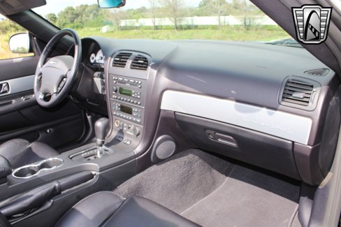 Used 2005 Ford Thunderbird 50th Anniversary image 19