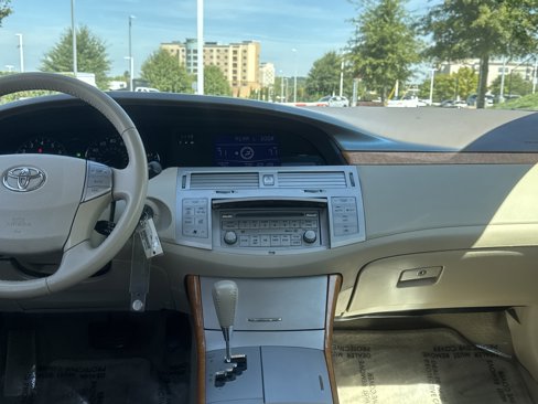Used 2007 Toyota Avalon Limited image 31