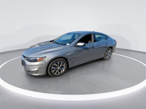 Used 2023 Chevrolet Malibu LT image 4
