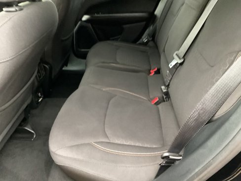 Used 2018 Jeep Compass Sport w/ Tech Group image 19