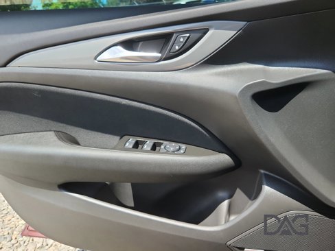 Used 2019 Buick Regal Preferred w/ Sights and Sounds Package image 16