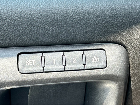 Used 2014 Chevrolet Silverado 1500 LTZ Z71 image 16