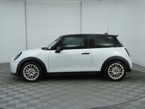 Used 2025 MINI Cooper S image 9