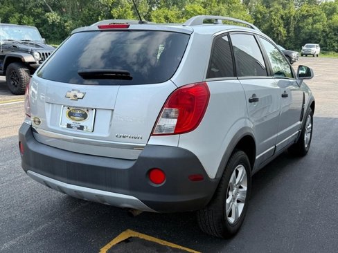 Used 2013 Chevrolet Captiva Sport LS image 6