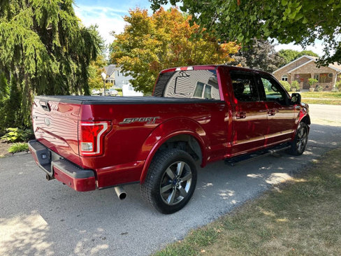 Used 2017 Ford F150 XLT w/ Equipment Group 302A Luxury image 8