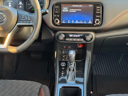 Used 2021 Nissan Kicks SR image 23