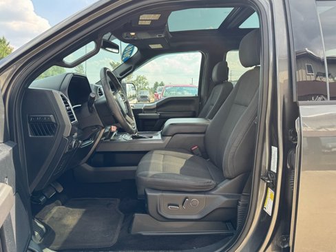 Used 2016 Ford F150 XLT w/ Equipment Group 302A Luxury image 14