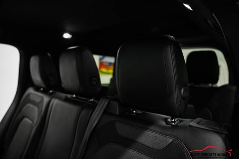 Used 2023 Land Rover Defender 110 X-Dynamic SE image 56