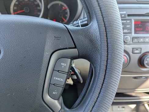 Used 2009 Kia Optima LX image 11
