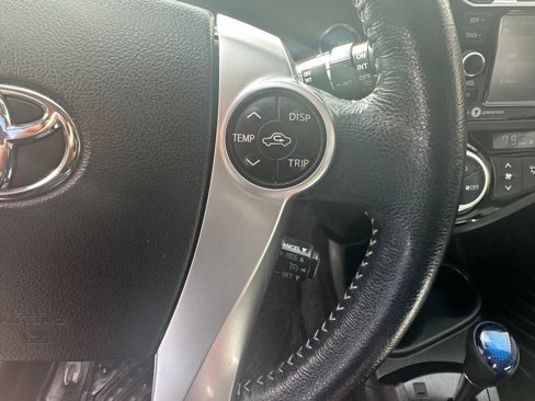 Used 2015 Toyota Prius C Four image 20