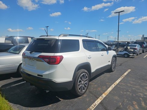 Used 2019 GMC Acadia SLT image 5
