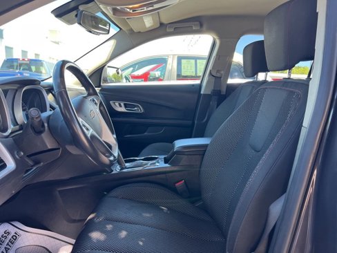 Used 2015 Chevrolet Equinox LT w/ Driver Convenience Package image 7